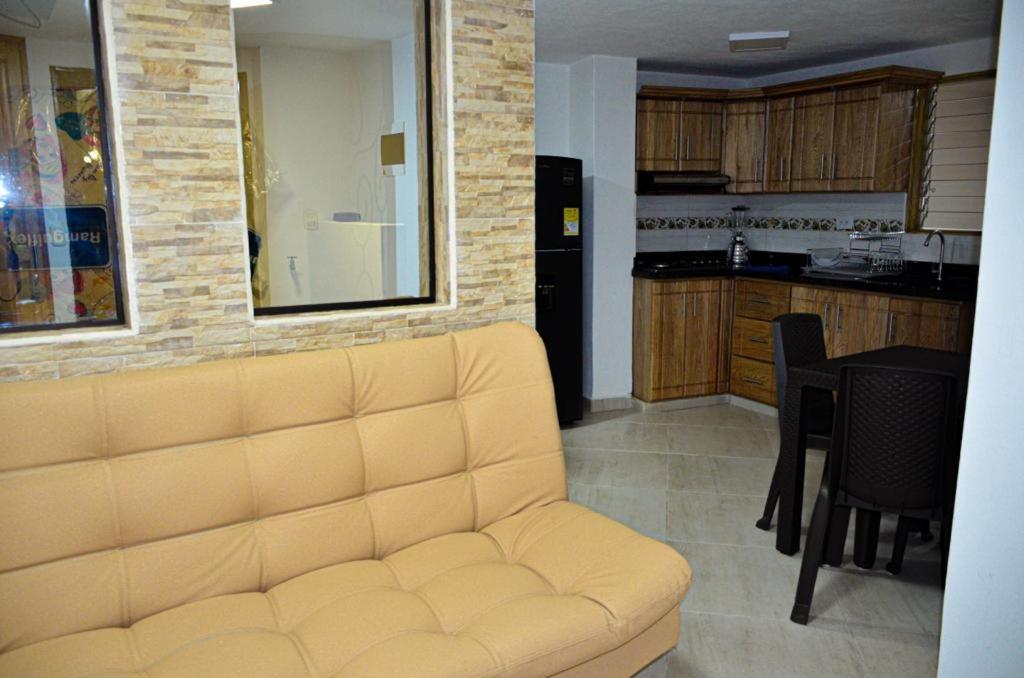 La plazoleta apartamento Apartment Guatape Bagian luar foto